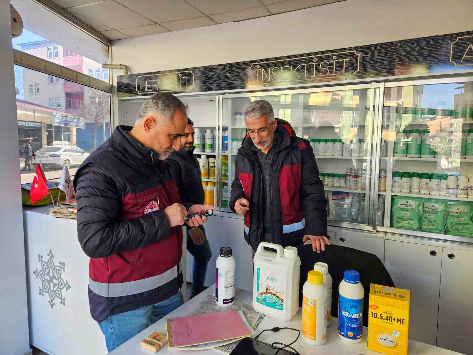 Bingöl’de gübre bayileri ve üreticileri denetlendi
