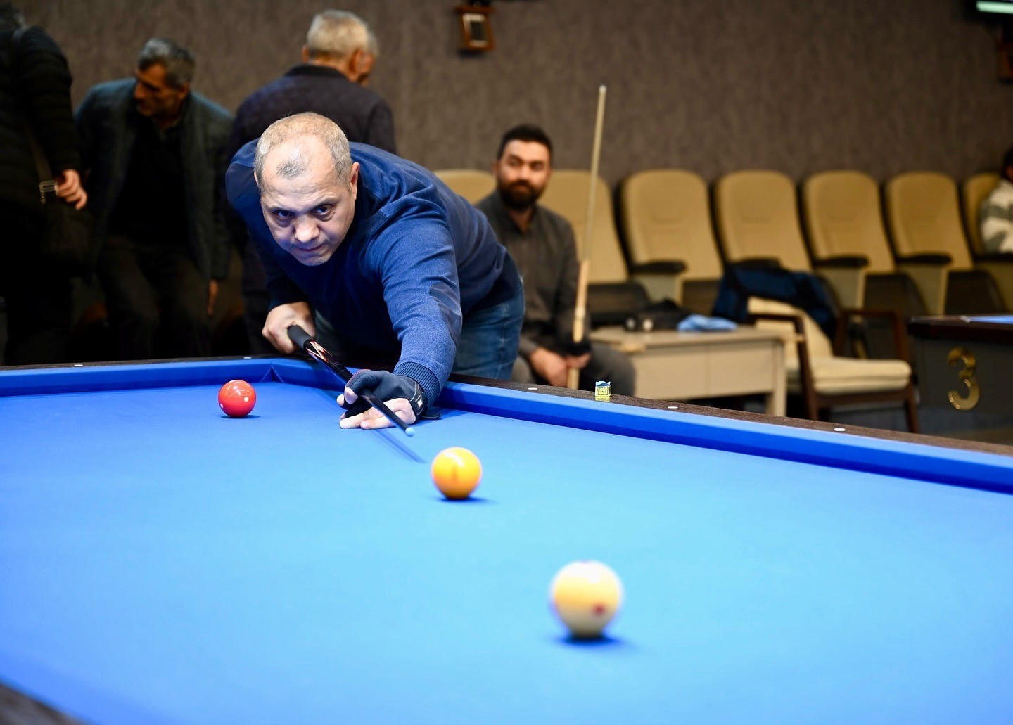 Bilardo tutkunları Yeşilyurt’ta buluştu