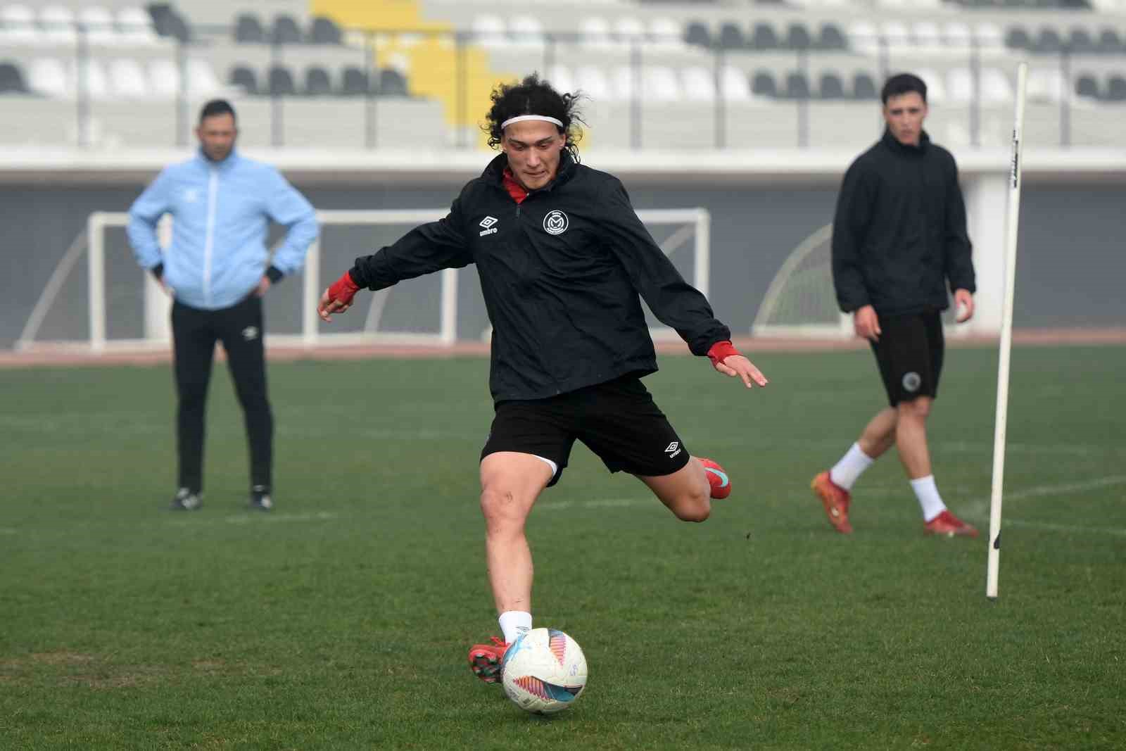 Manisa FK&rsquo;da Adanaspor mesaisi başladı
