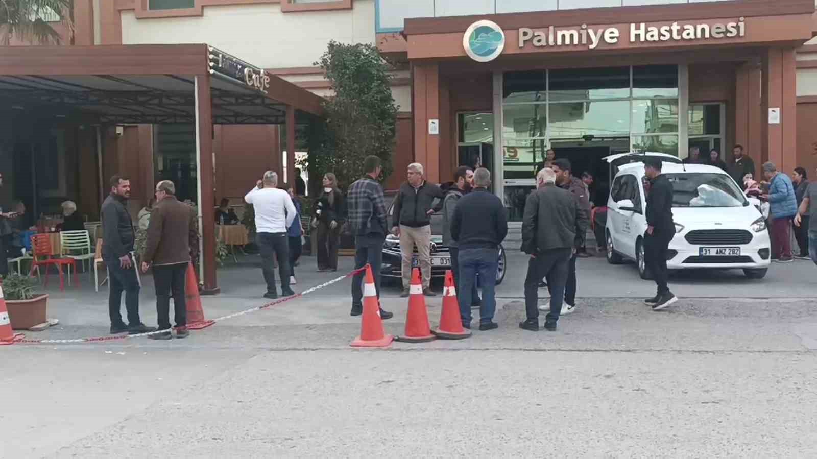 İskenderun’da Özel Palmiye Hastanesi’nin yoğun bakım ünitesinde yangın