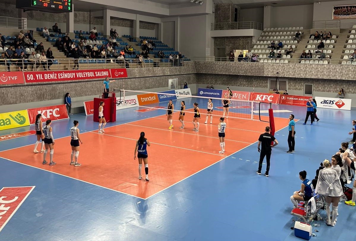 Boz&uuml;y&uuml;k Belediyesi, Beykoz Belediyesi&rsquo;ni 3-1 yendi
