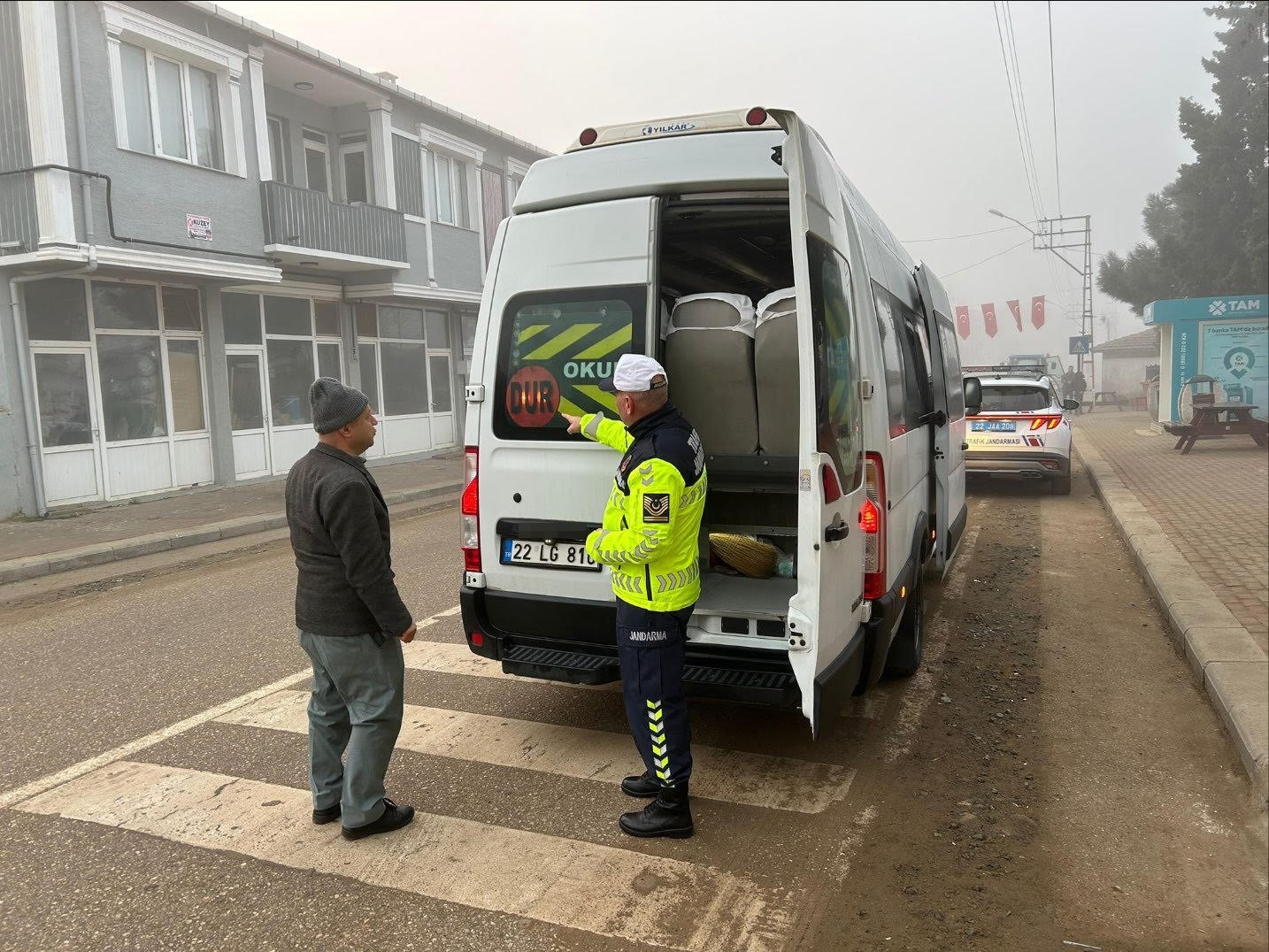 Edirne&rsquo;de okul servis ara&ccedil;larına denetim
