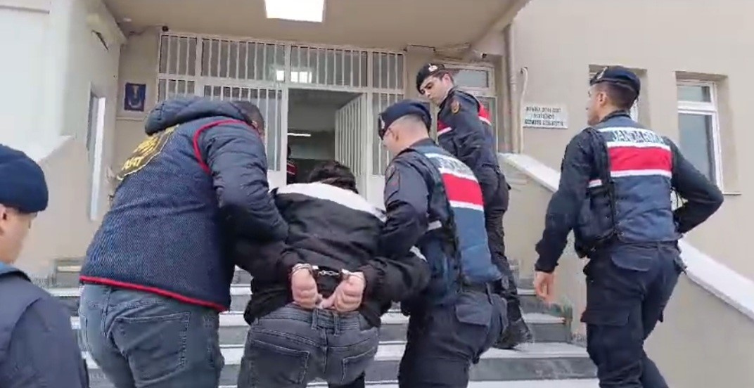 Kırklareli’nde kendini polis olarak tanıtan şüpheli yakalandı