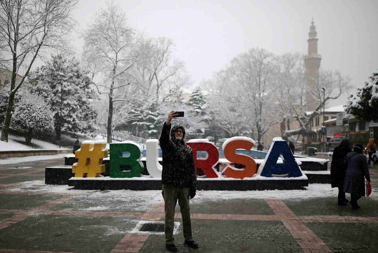 Bursa Valiliği’nden kar uyarısı
