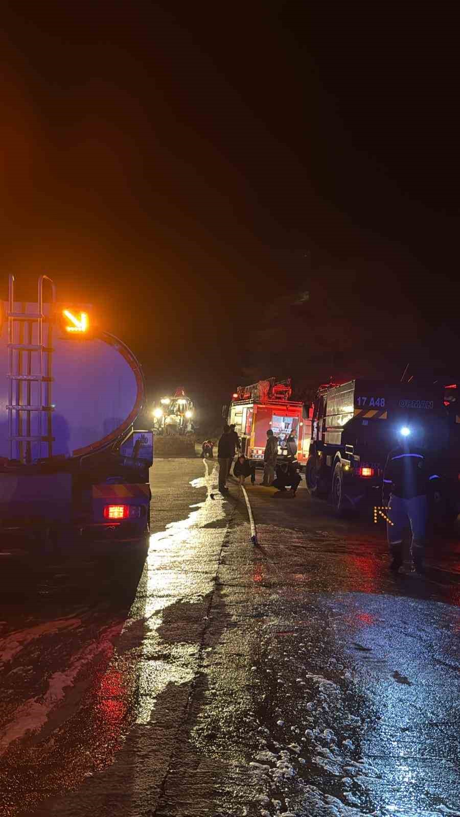 Gökçeada’da otluk alanda korkutan yangın