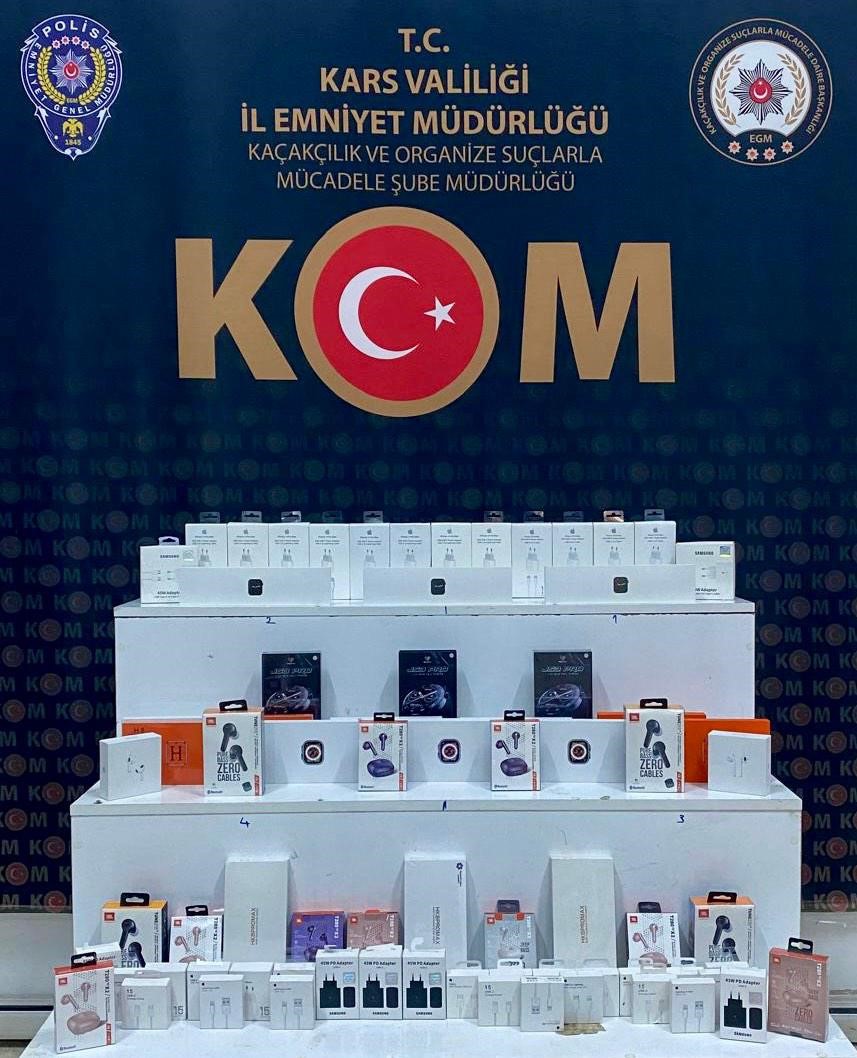 Kars&rsquo;ta polisten 1 milyonluk ka&ccedil;ak&ccedil;ılık operasyonu
