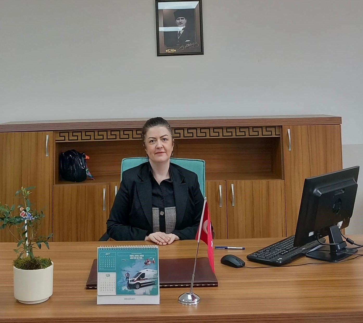 Ayvalık İl&ccedil;e Sağlık M&uuml;d&uuml;rl&uuml;ğ&uuml;&rsquo;ne taze kan
