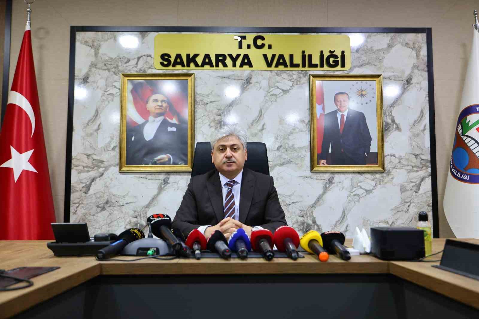 Sakarya&rsquo;da uyuşturucu operasyonları: 76 kilo metamfetamin ele ge&ccedil;irildi
