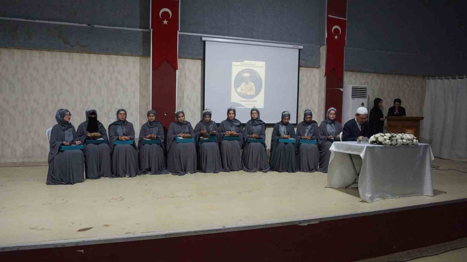 G&ouml;lhisar&rsquo;da hafızlık icazet merasimi ger&ccedil;ekleştirildi
