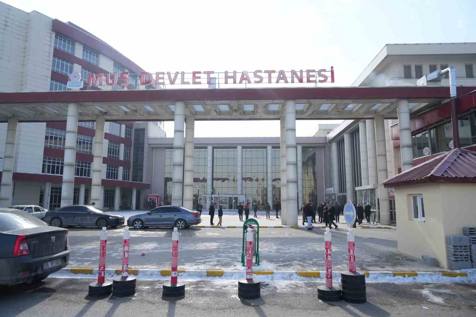 Muş&rsquo;ta ilk kez t&uuml;p mide ameliyatı yapıldı
