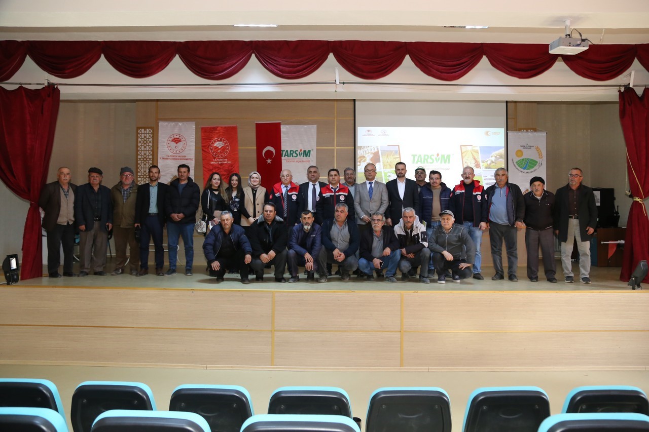 Hadim’de çiftçi eğitim toplantısı düzenlendi