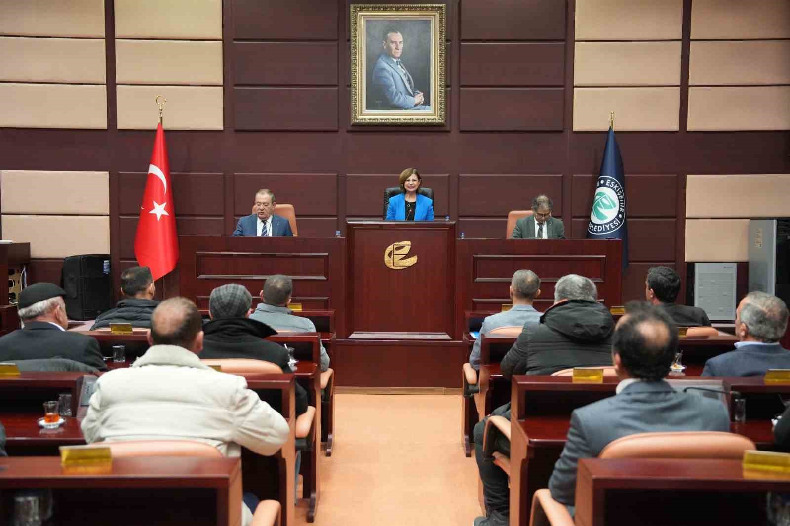 Başkan &Uuml;nl&uuml;ce, G&uuml;ny&uuml;z&uuml; muhtarlarının taleplerini dinledi
