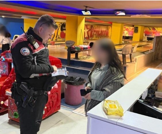 Yozgat’ta polis ekipleri okul ve çevrelerinde denetim yaptı