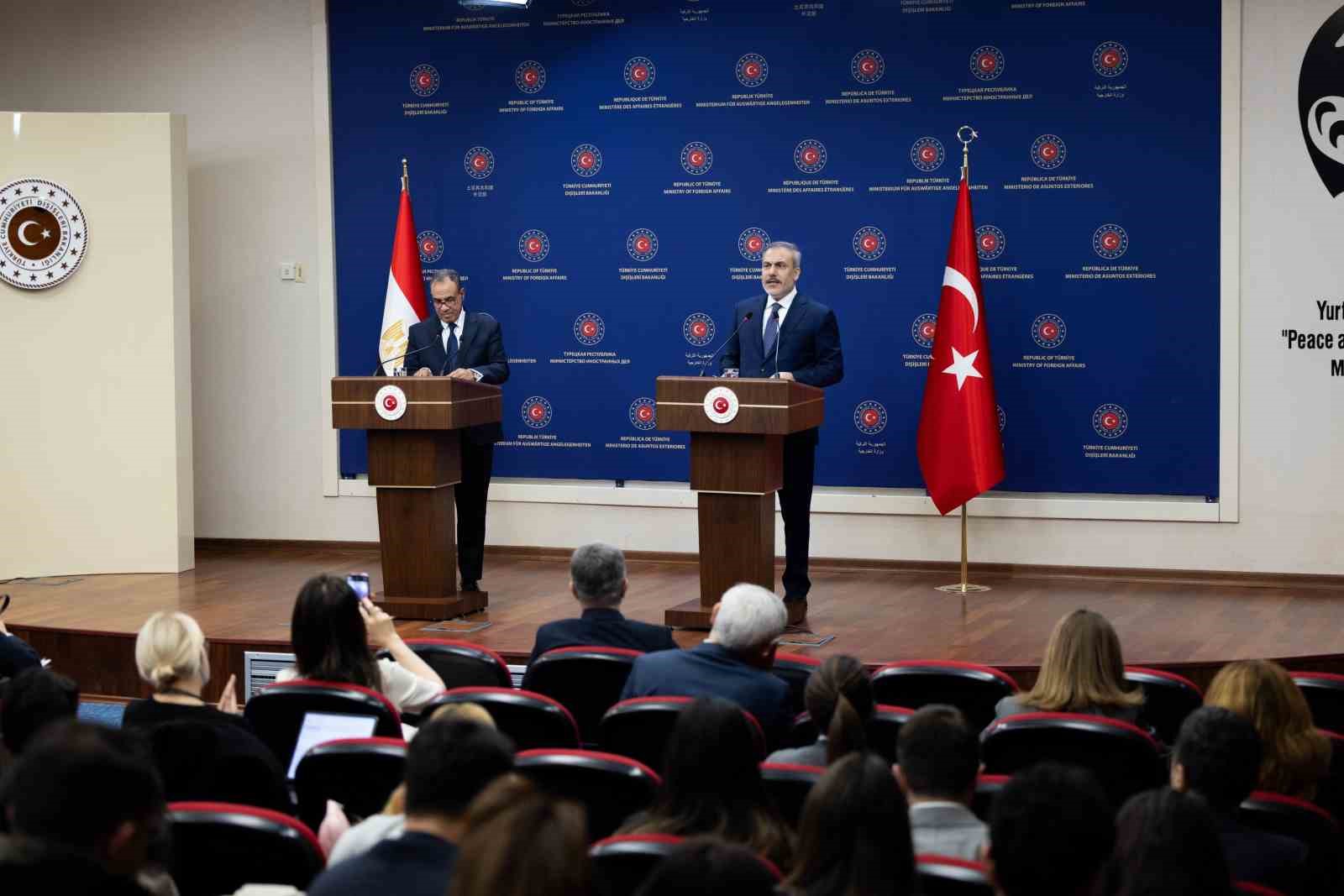 Bakan Fidan: "Netanyahu&rsquo;nun savaşı yeniden başlatma ihtimali barıştan yana olan herkesi endişelendiriyor"
