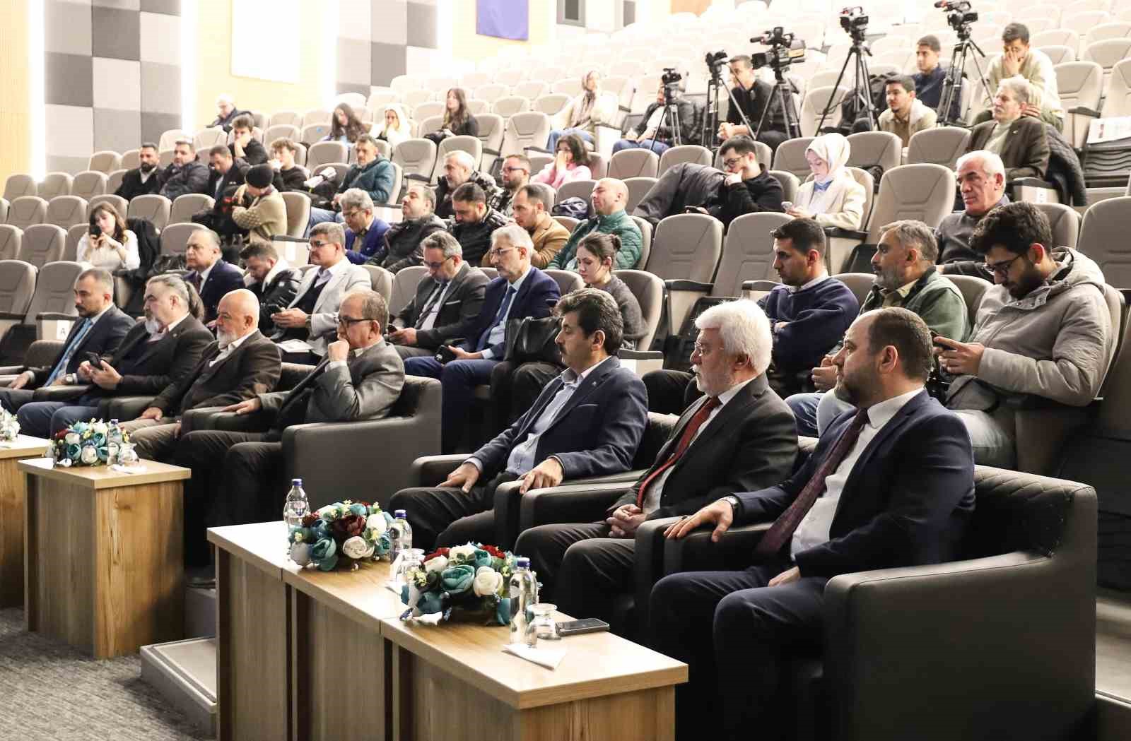 NE&Uuml; Rekt&ouml;r&uuml; Zorlu: "NE&Uuml; taklit edilen, rehberlik yapan bir &uuml;niversite haline geldi"
