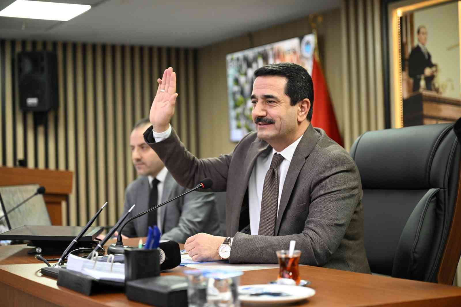 Başkan Taşkın: "2025’te Battalgazi’ye hizmet yağacak"