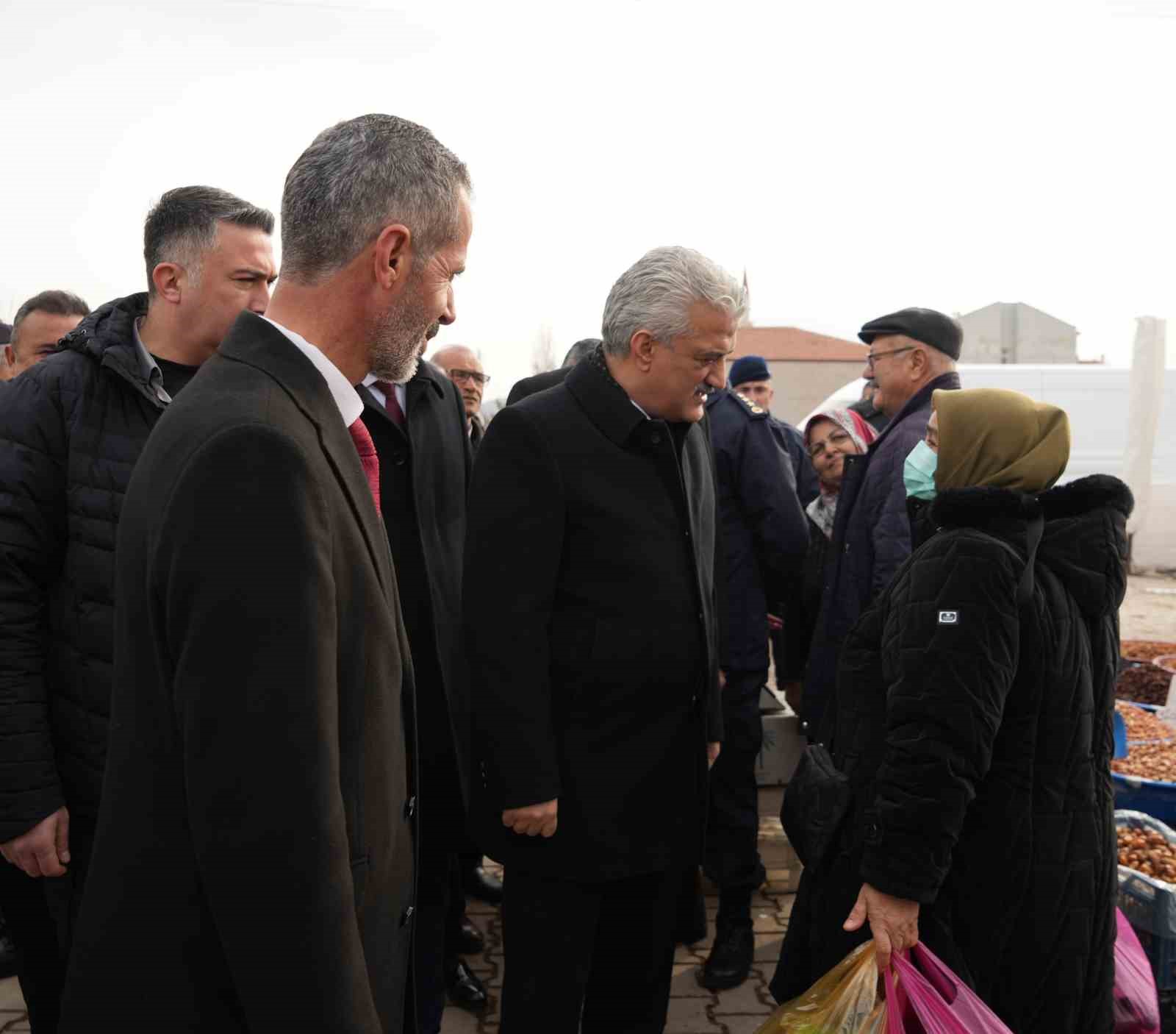 Kırıkkale Valisi Makas, Çerikli beldesinde esnaf ve vatandaşlarla buluştu