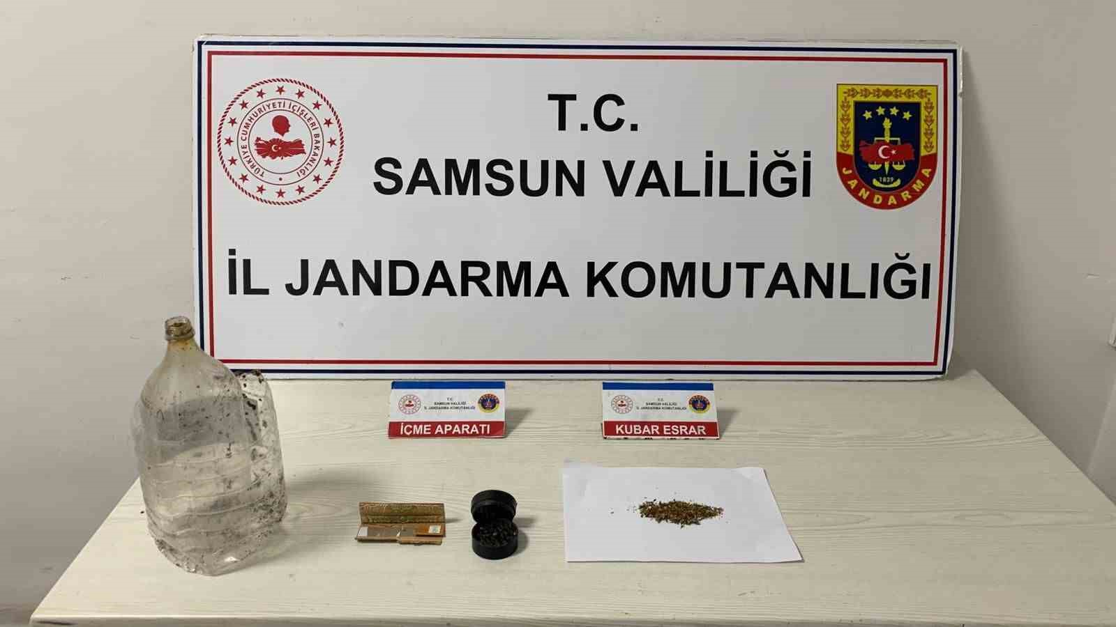 Vezirköprü’de uyuşturucu operasyonu: 4 gözaltı