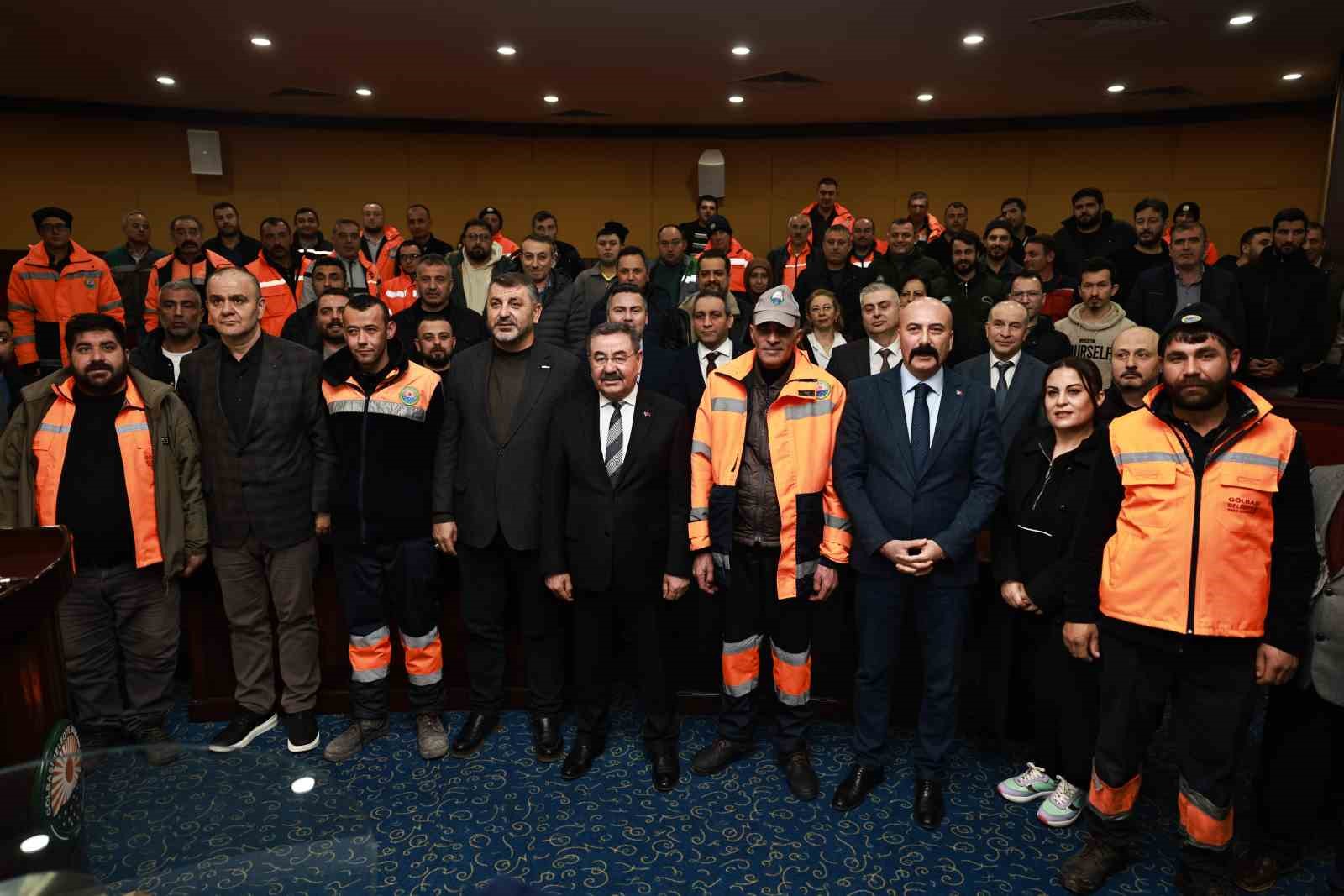 Gölbaşı Belediyesi’nde toplu iş sözleşmesi imzalandı
