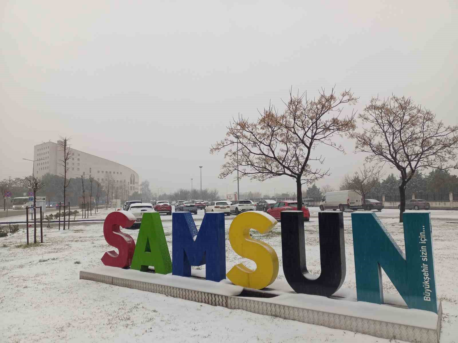 Samsun’da yoğun kar yağışı