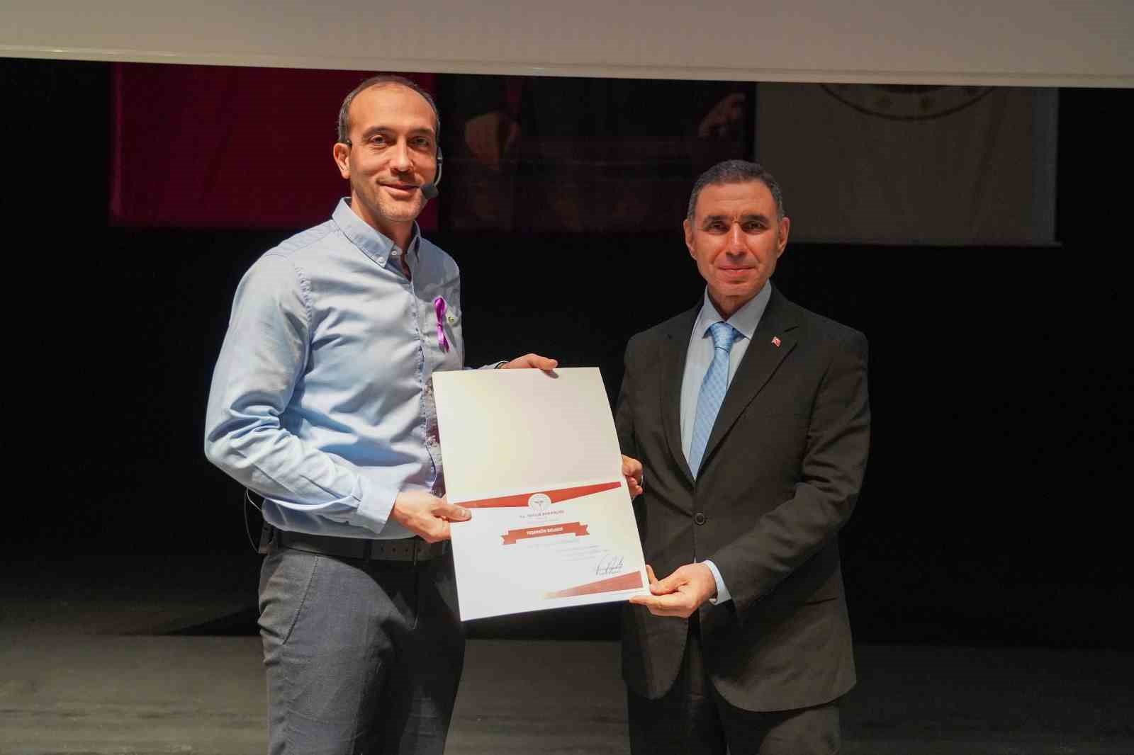 Bilecik’te ‘Ürolojik Kanserler’ konferansı düzenlendi