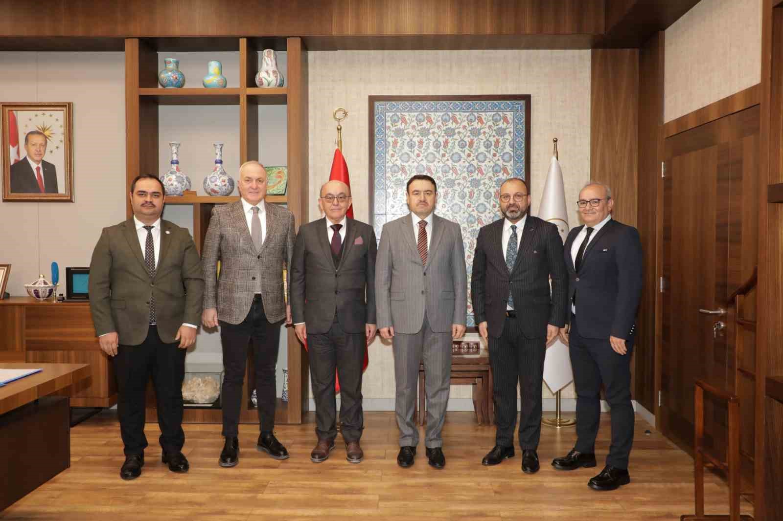 Kütahya OSB Yönetim Kurulu’ndan Vali Musa Işın’a ziyaret