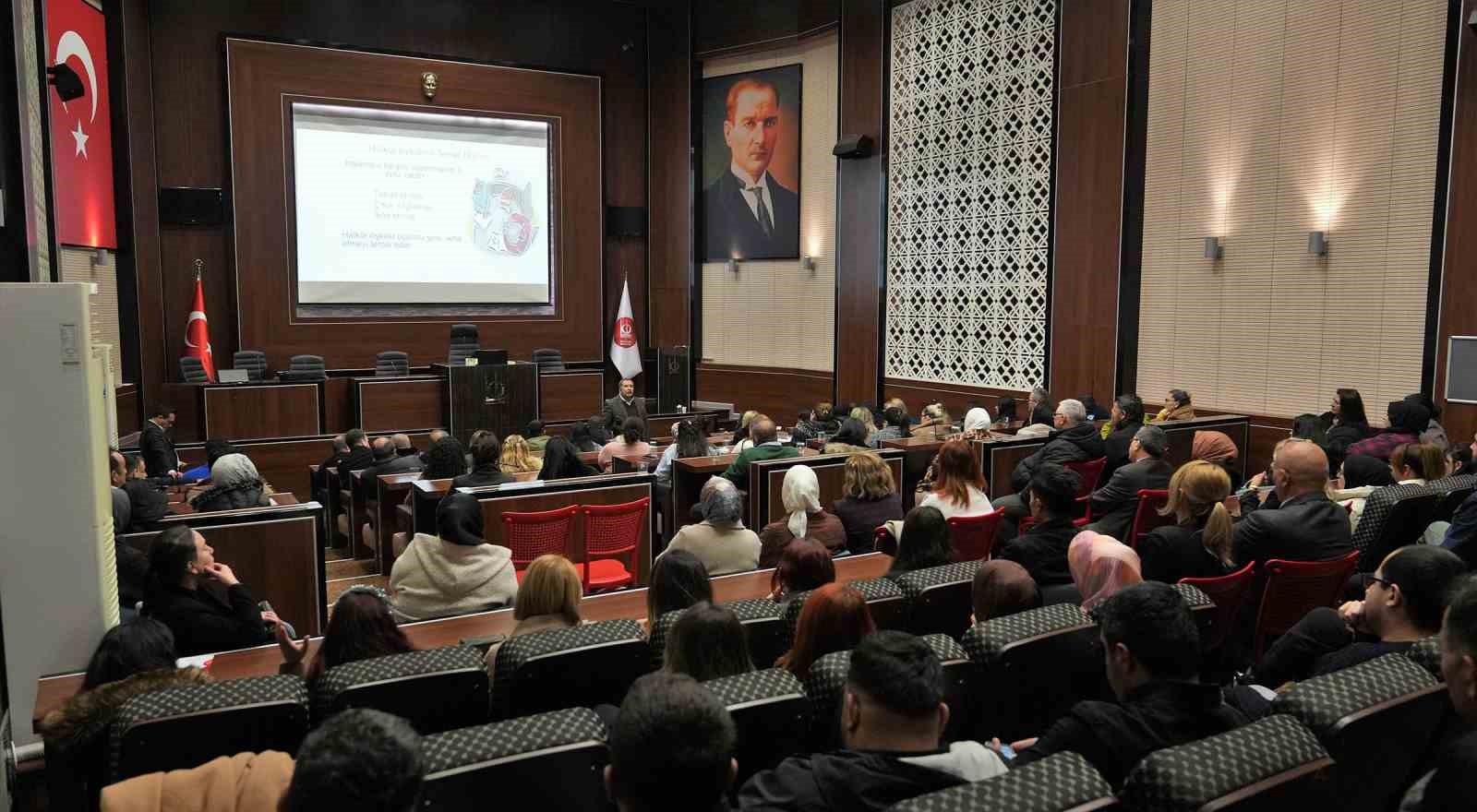 Keçiören Belediyesi’nden güçlü iletişim için personele eğitim
