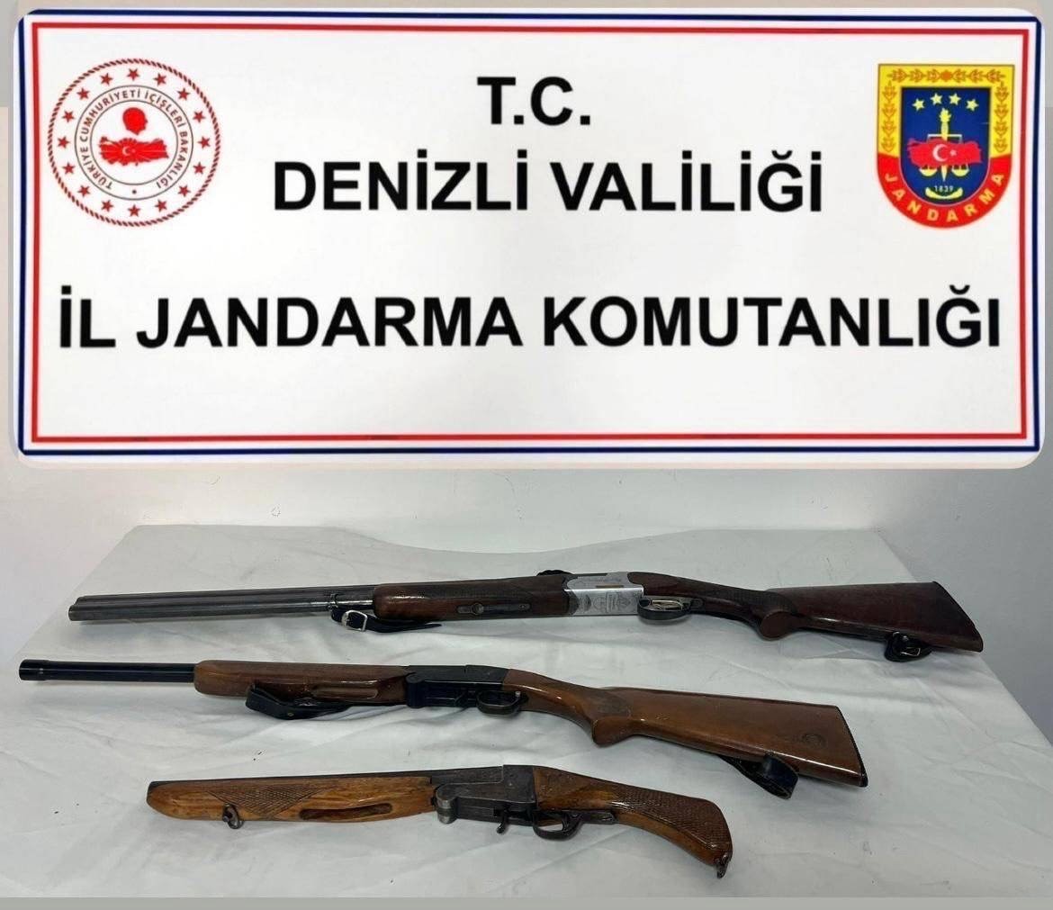 Denizli’de çok sayıda silahla yakalanan 6 şüpheli gözaltına alındı