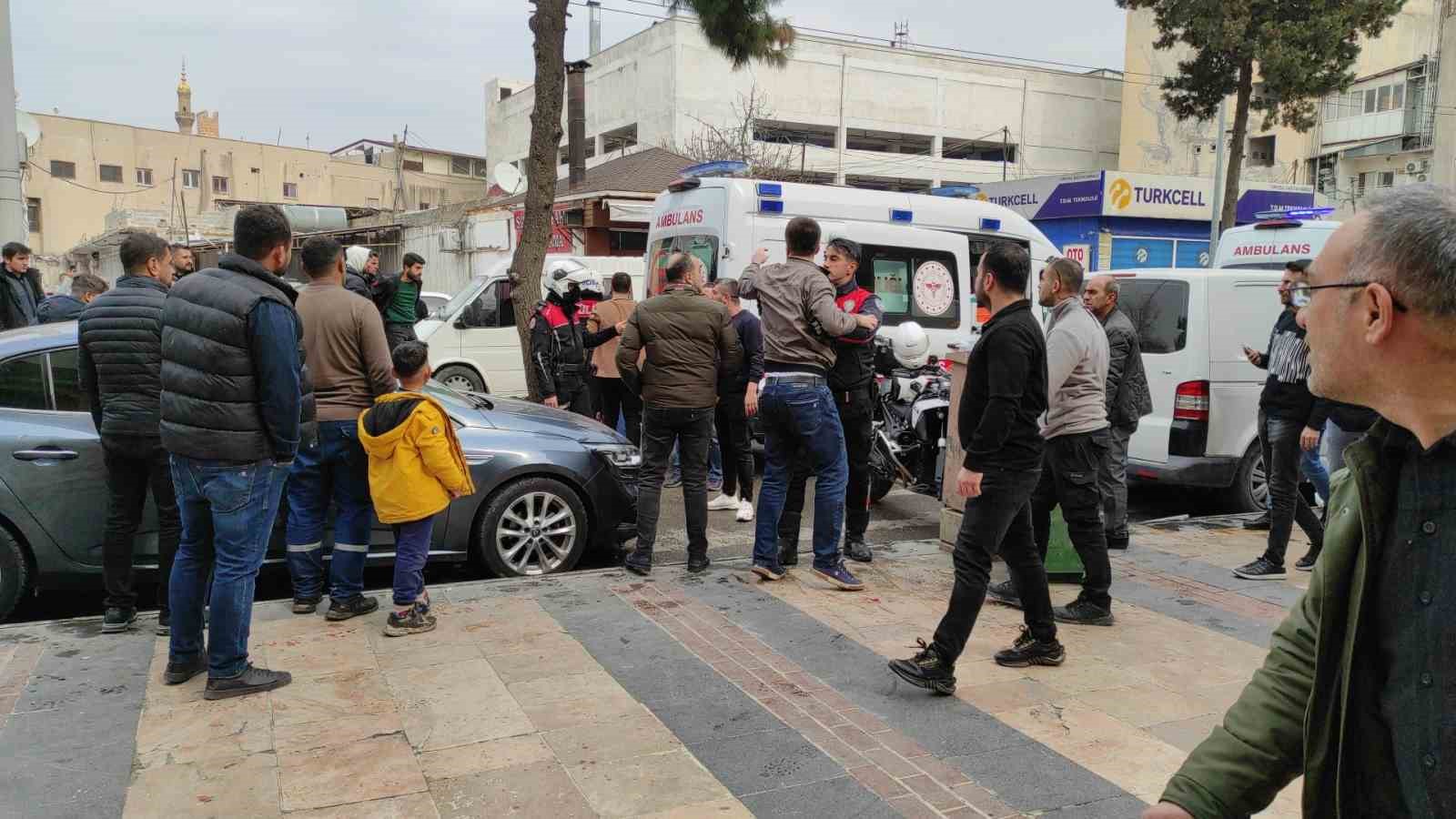 Şanlıurfa’da komşu esnafın kavgasında kan aktı: 9 yaralı