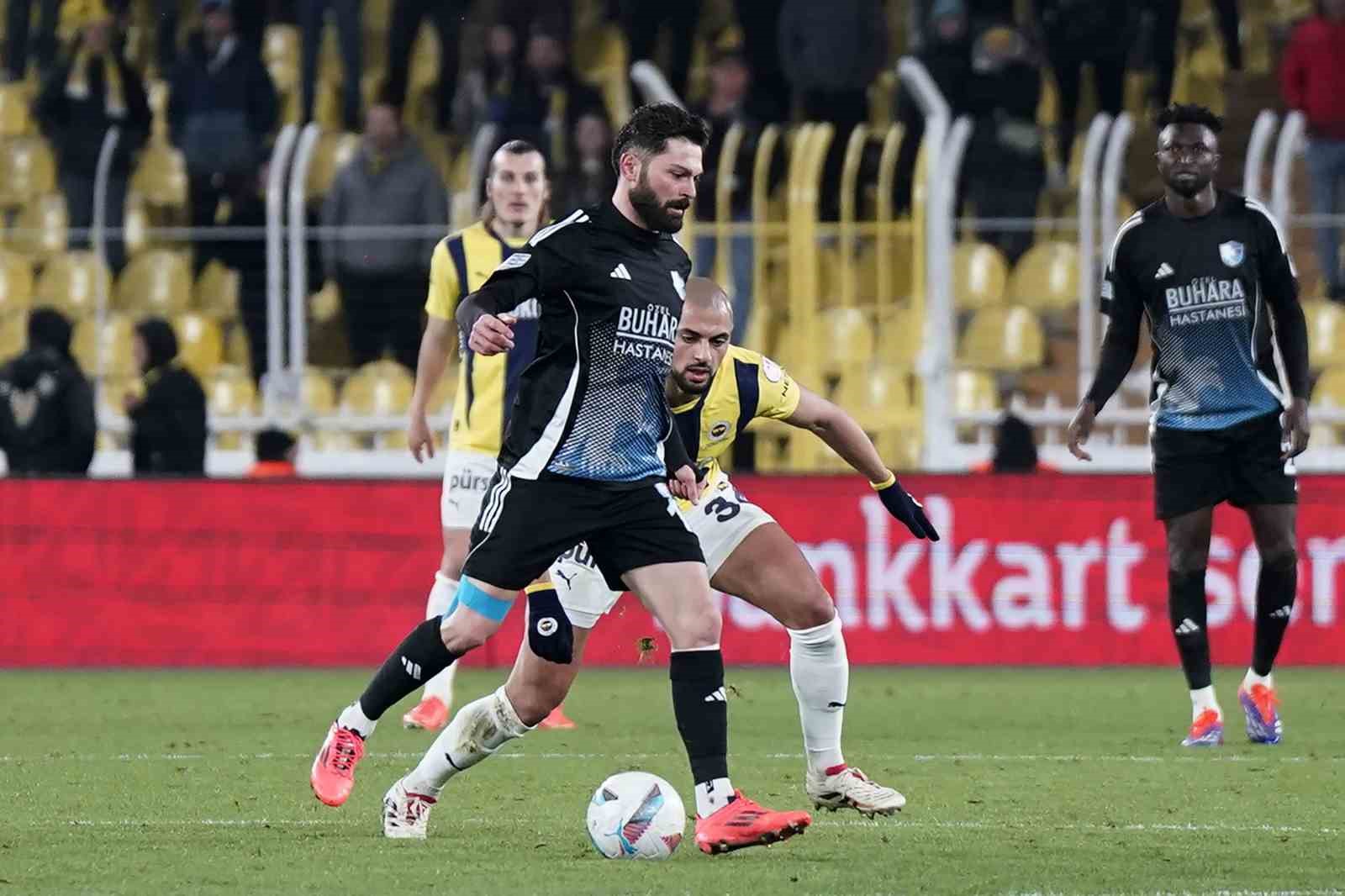 Ziraat Türkiye Kupası: Fenerbahçe: 1 - Erzurumspor FK: 0 (İlk yarı)
