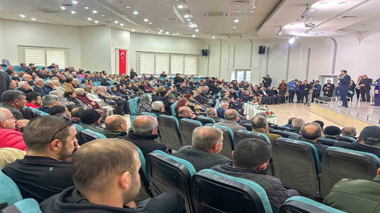 Tarsus&rsquo;ta, 6 Şubat depreminde hayatını kaybedenler anıldı
