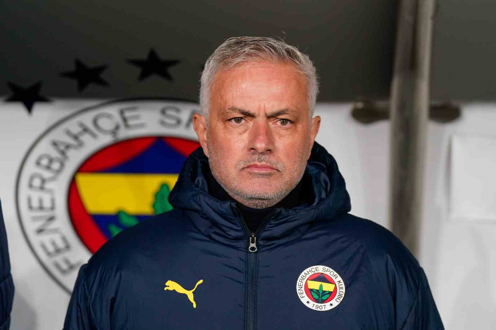 Jose Mourinho’dan kupa rotasyonu