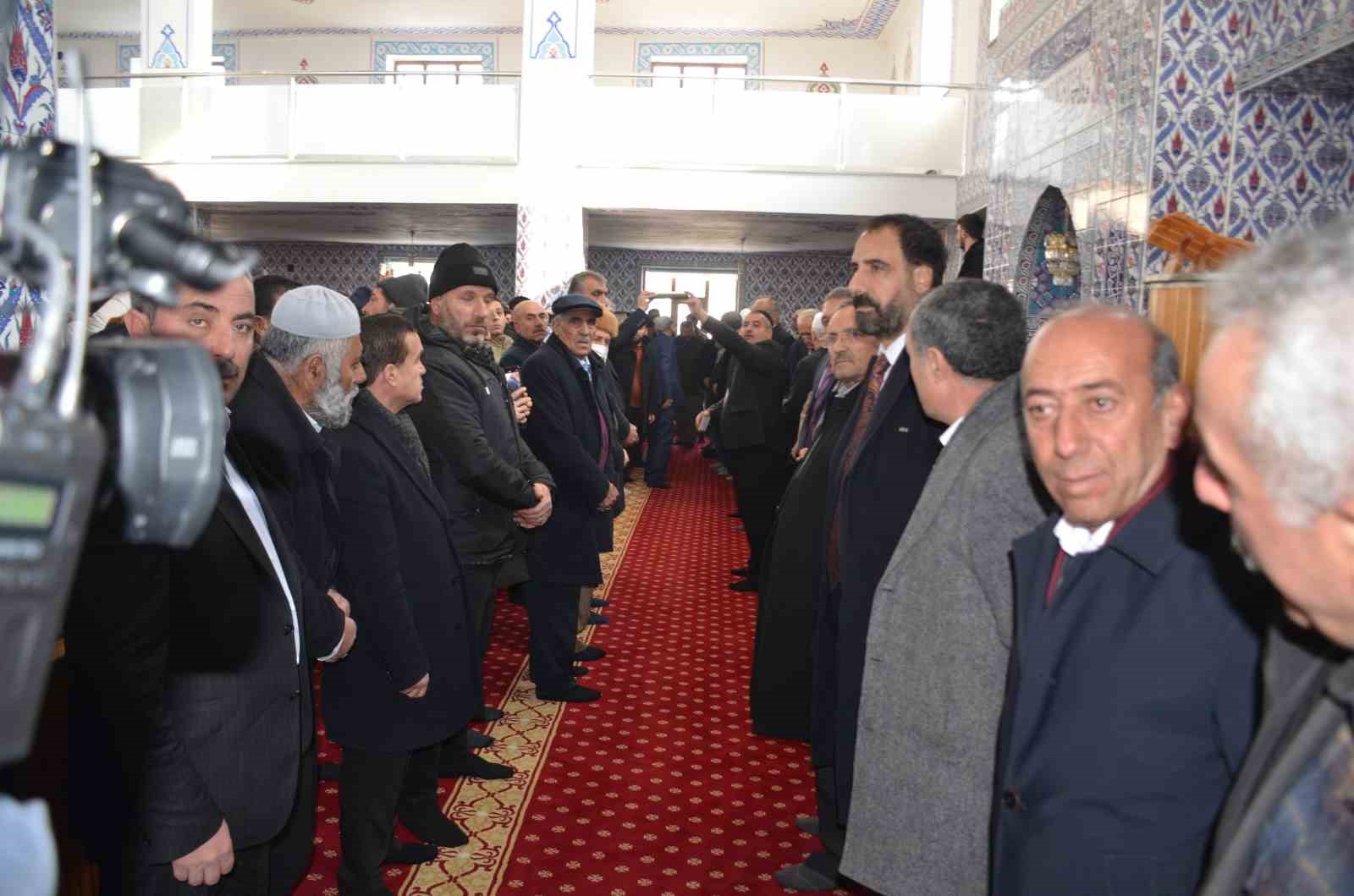 Bulanık&rsquo;ta 7 yıldır s&uuml;ren kan davası barışla sonu&ccedil;landı
