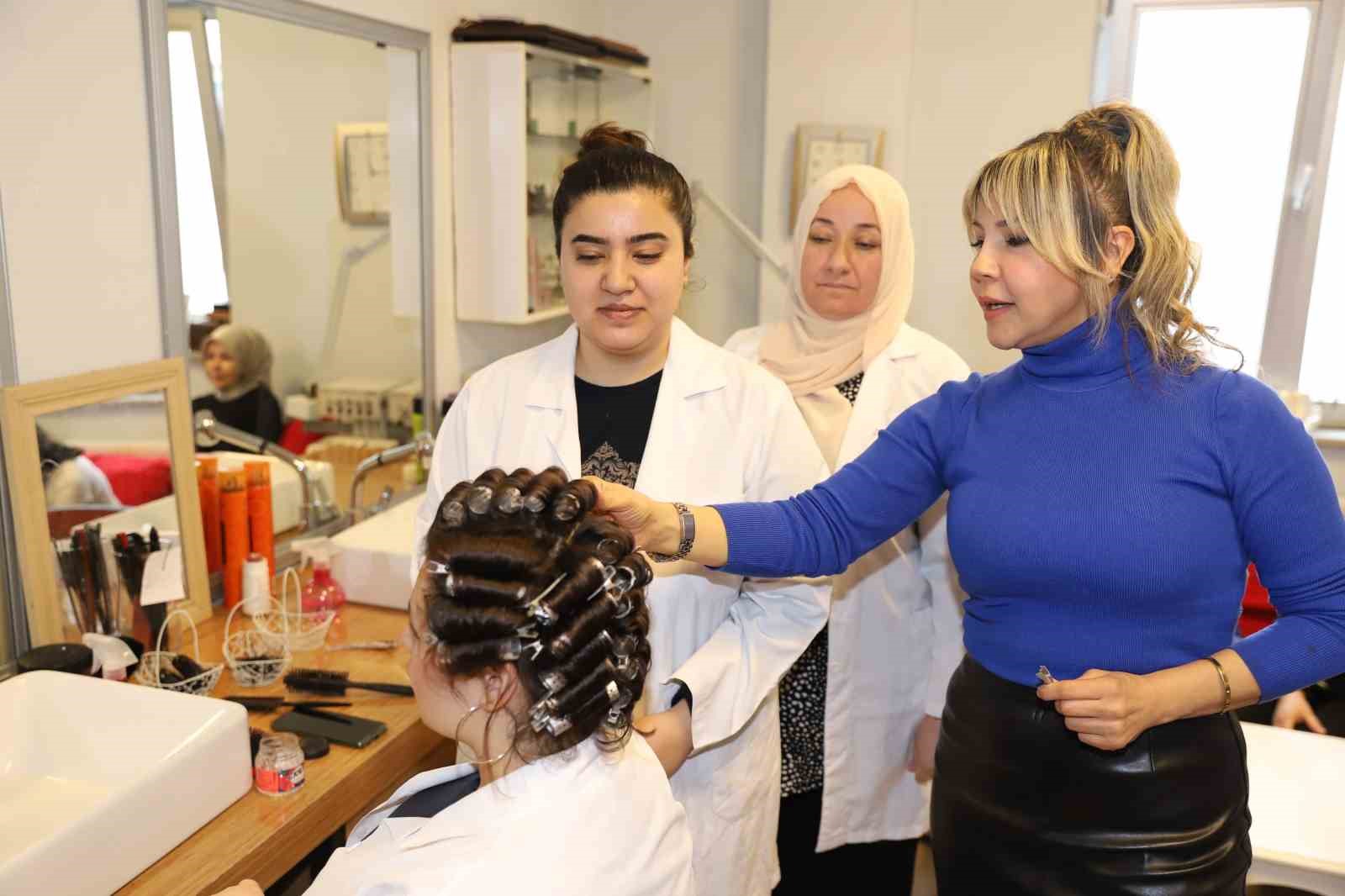 6 Şubat depreminin güçlü kadınları