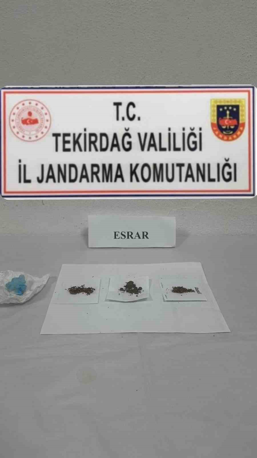 Tekirdağ&rsquo;da jandarmadan uyuşturucu operasyonu
