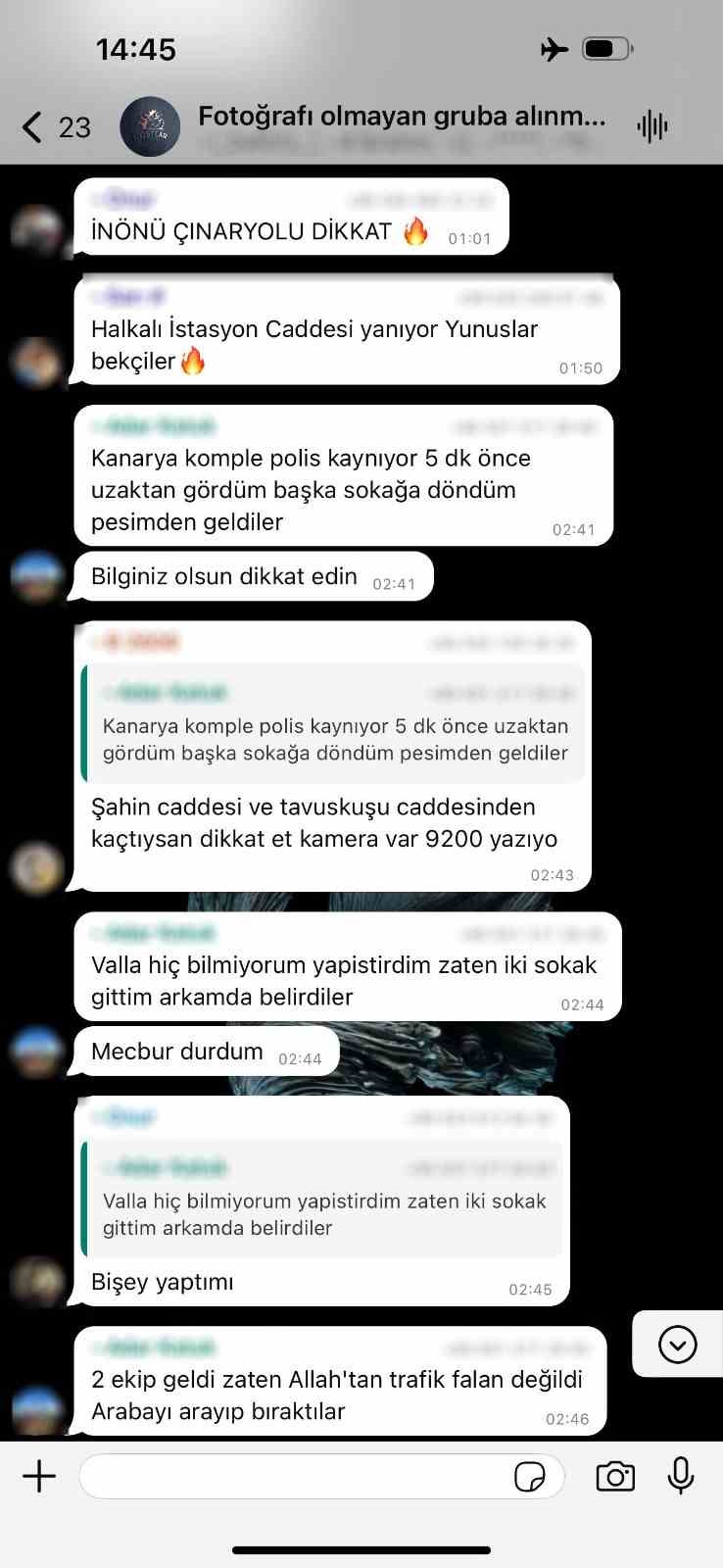 Küçükçekmece’de polislerin uygulama noktasını kurdukları özel grupta paylaşan şüpheliler yakalandı
