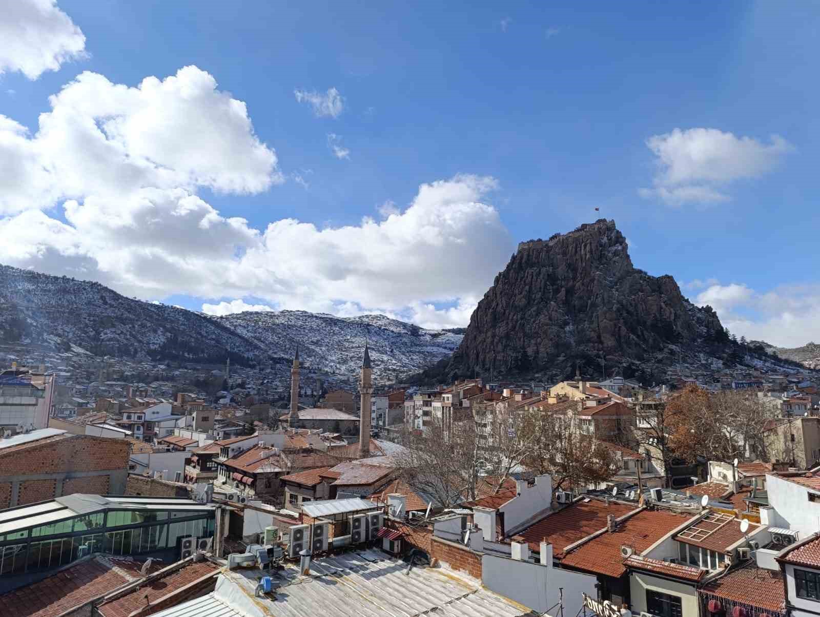 Afyonkarahisar’ın nüfusu 750 bin 193 oldu