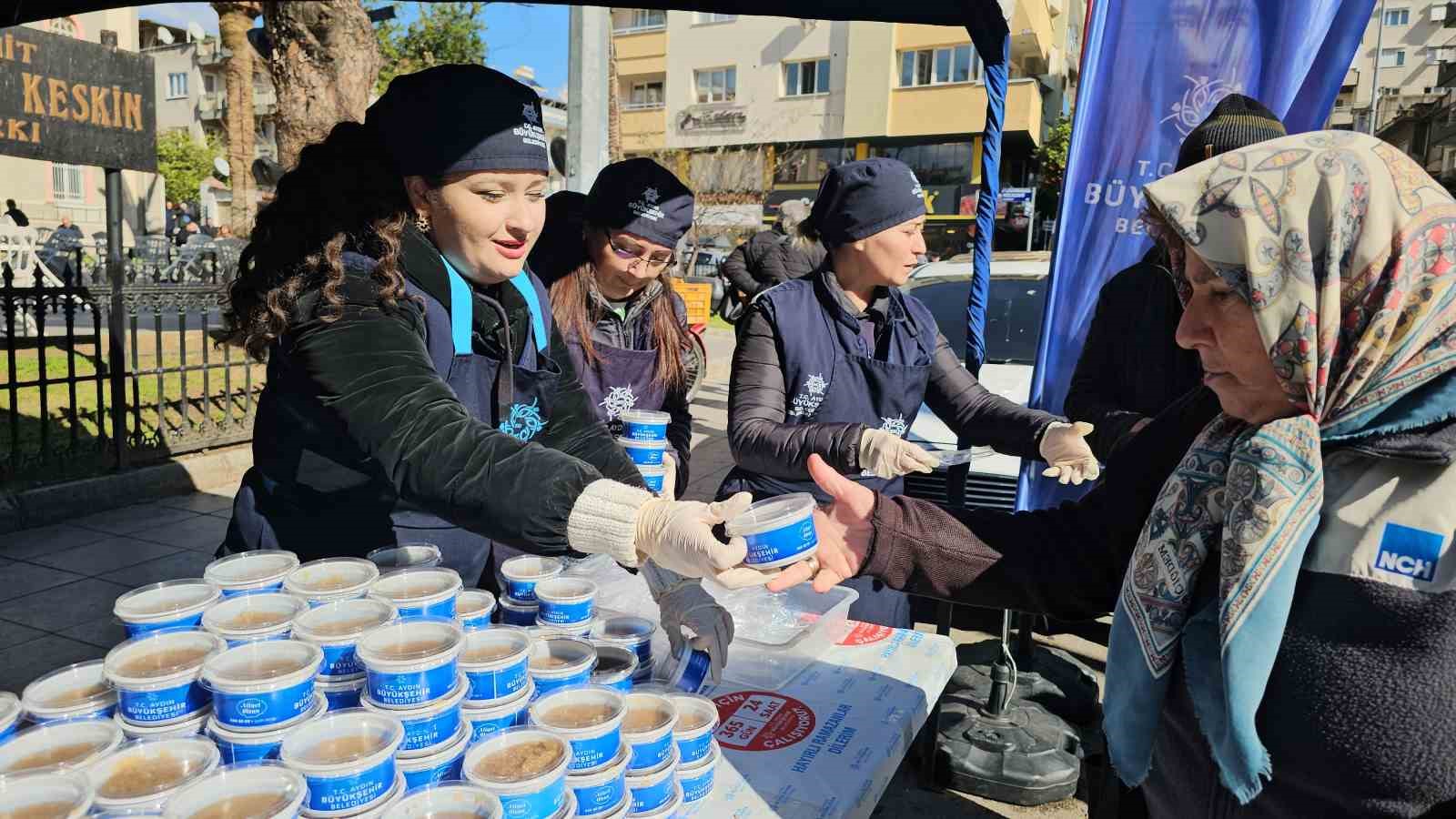 Büyükşehirden 6 Şubat anısına helva hayrı
