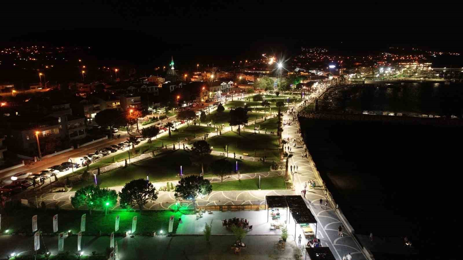 Burhaniye’nin nüfusu 67 bini aştı