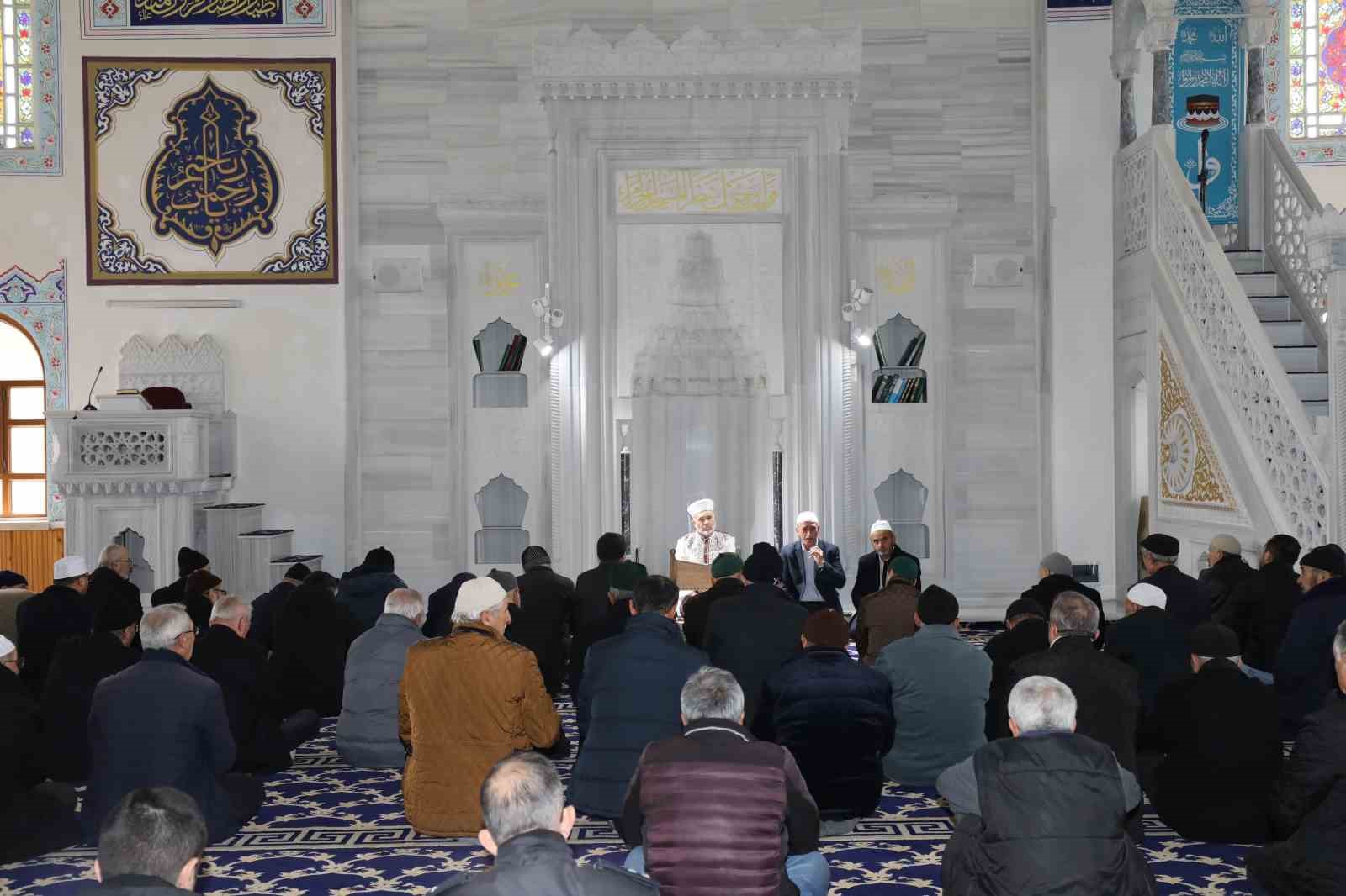 "Asrın felaketinde hayatını kaybedenler için Çankırı’da mevlit okundu
