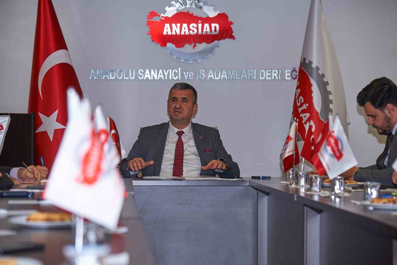 ANASİAD’da Hakan Birkan güven tazeledi