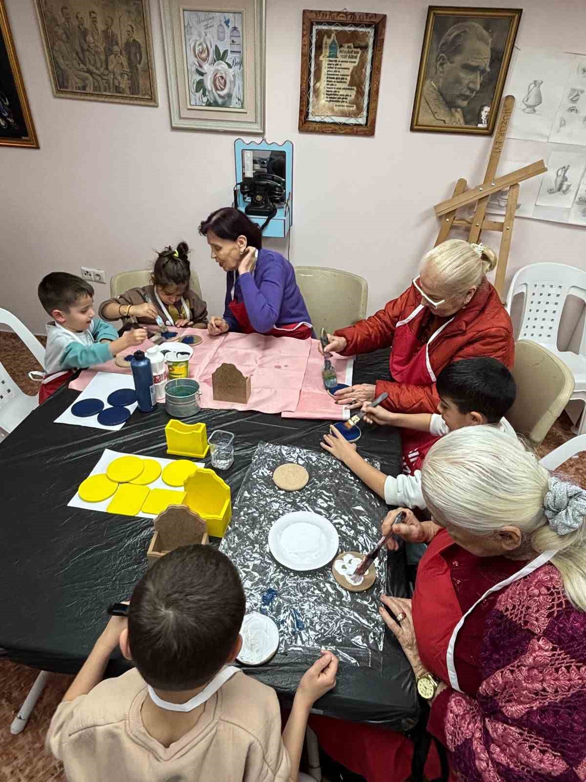 &rsquo;Torunum Olur Musun?&rsquo; projesinde yaşlılar ve &ccedil;ocuklar bir araya geldi
