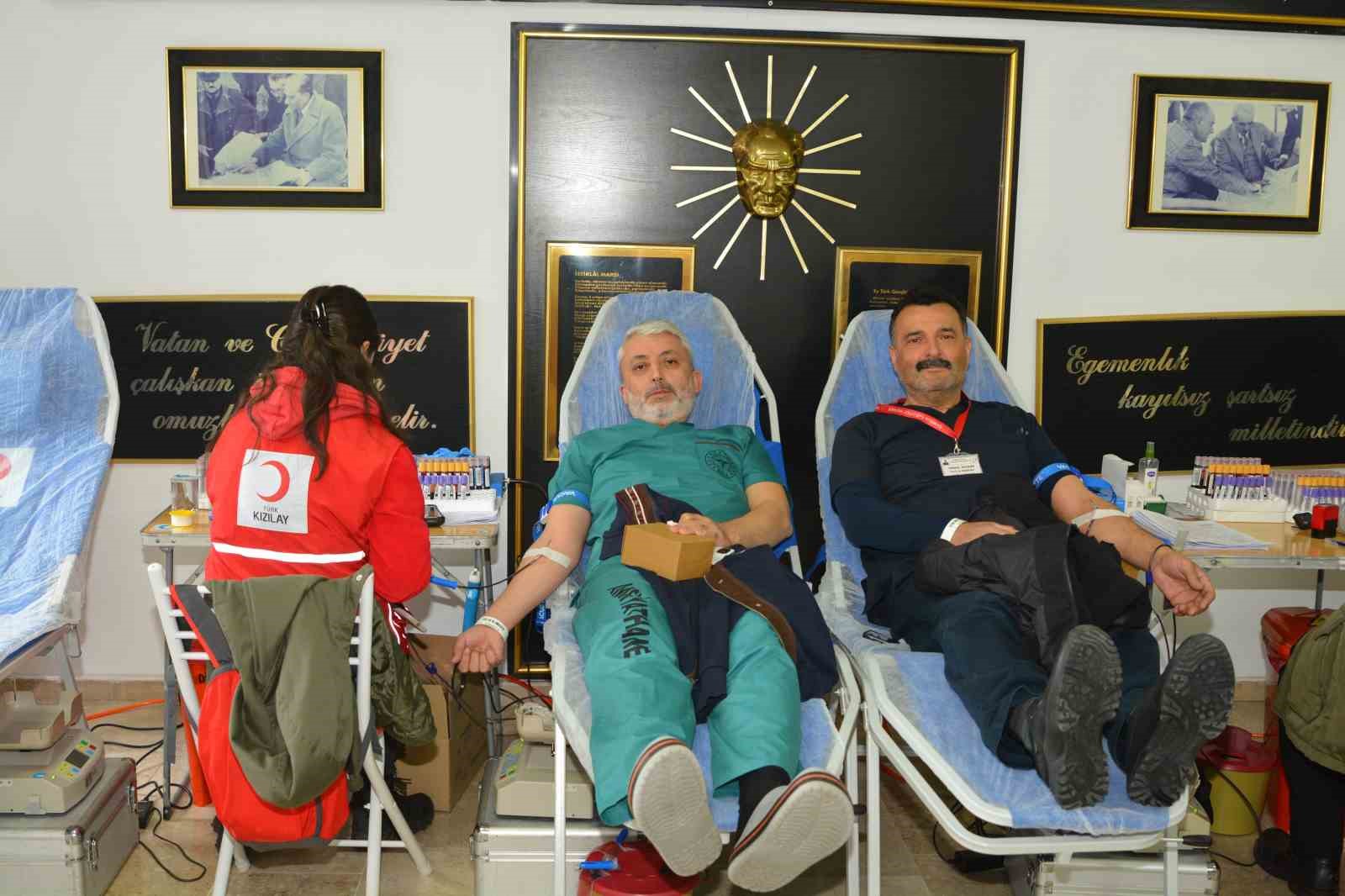Devlet hastanesinde kan bağışı kampanyası