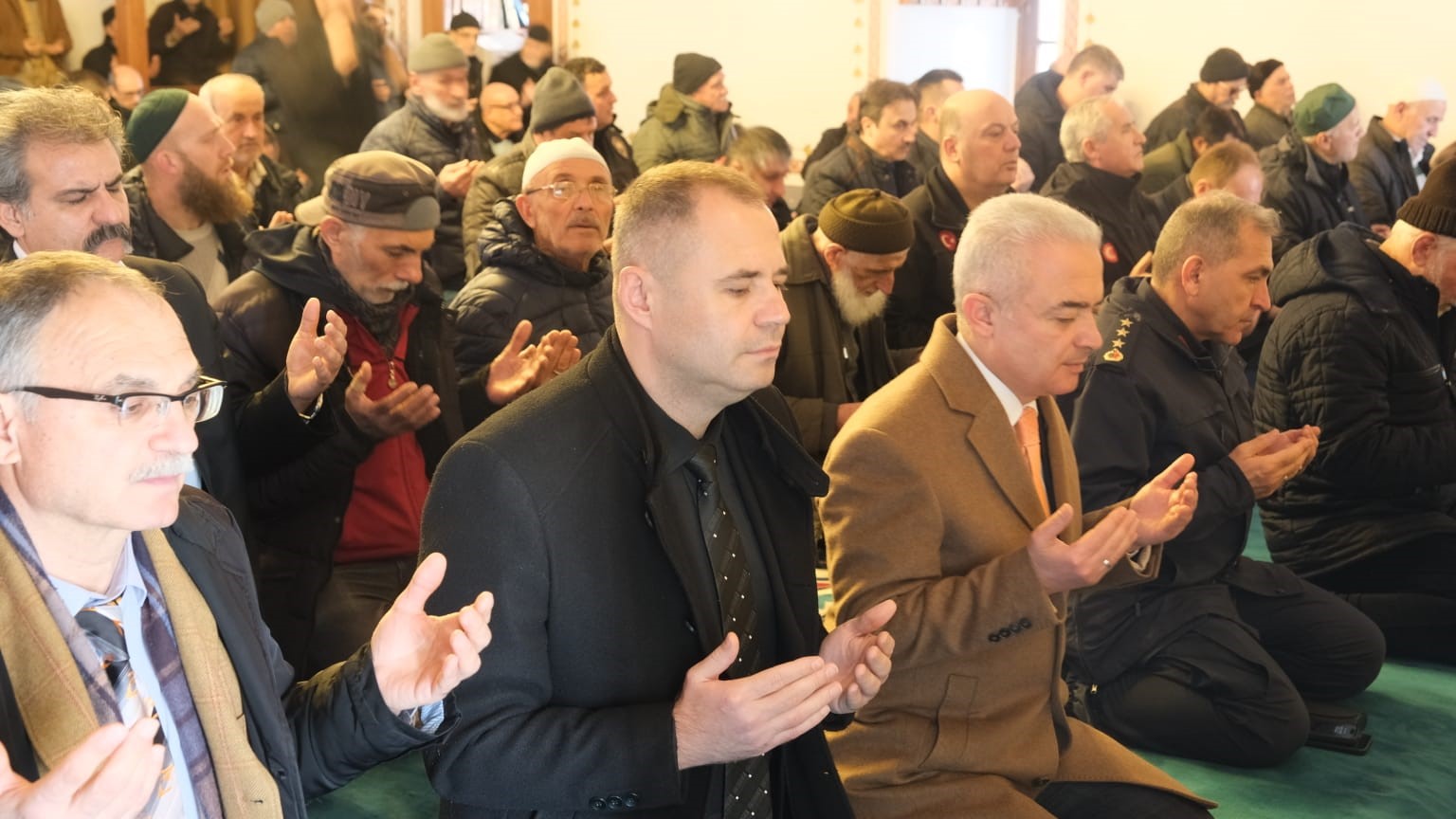 Kırklareli&rsquo;nde 6 Şubat depremlerinde hayatını kaybedenler i&ccedil;in mevlit okutuldu
