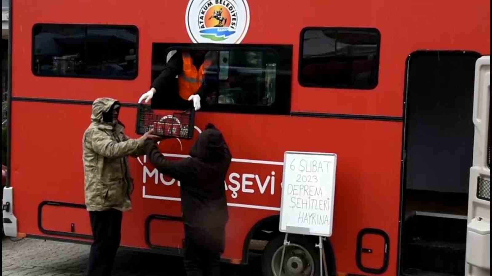 Atakum Mobil Aşevi’nden deprem şehitleri anısına faaliyet