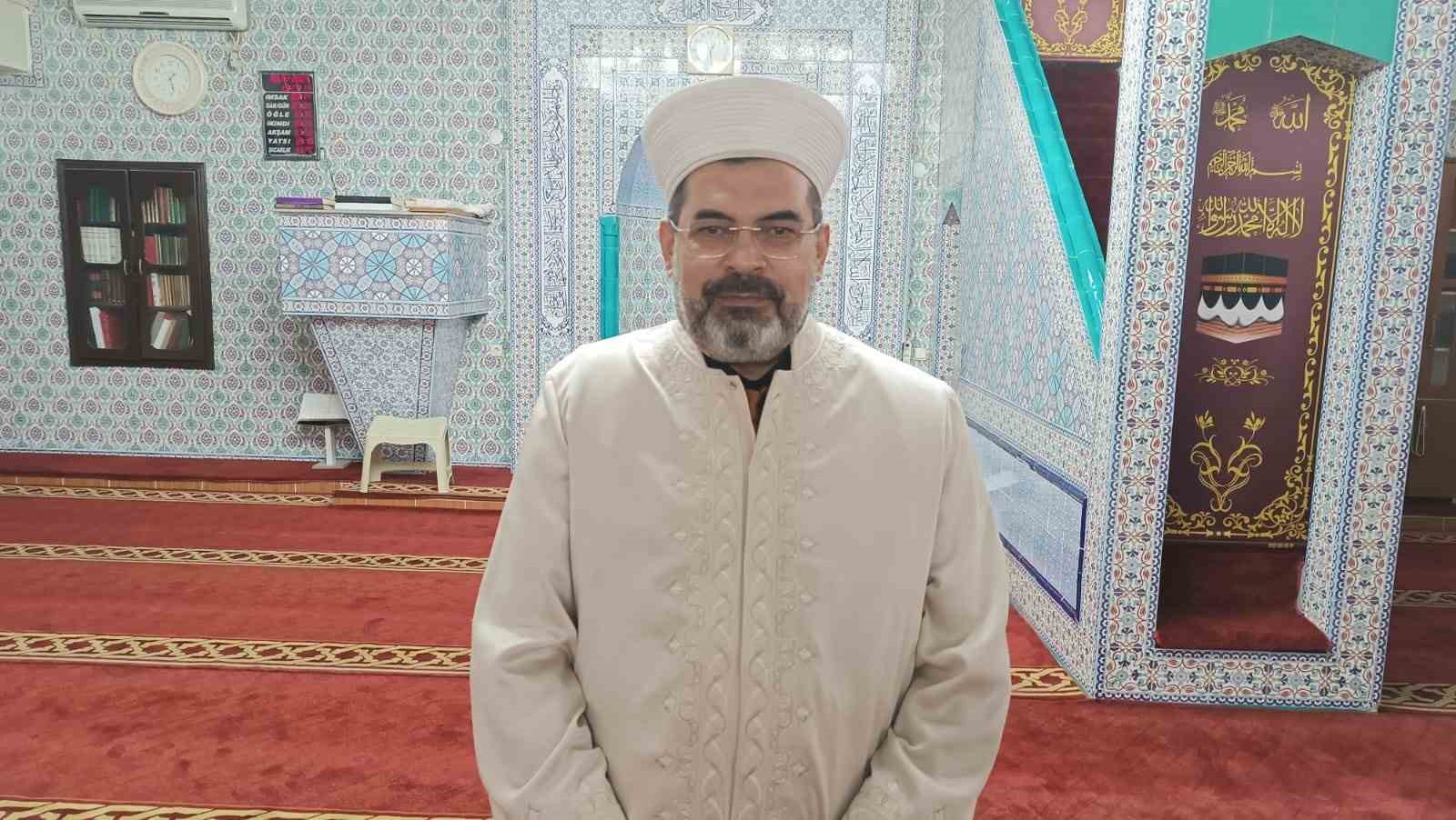 Batman&rsquo;da 6 Şubat depreminde hayatını kaybedenler anıldı
