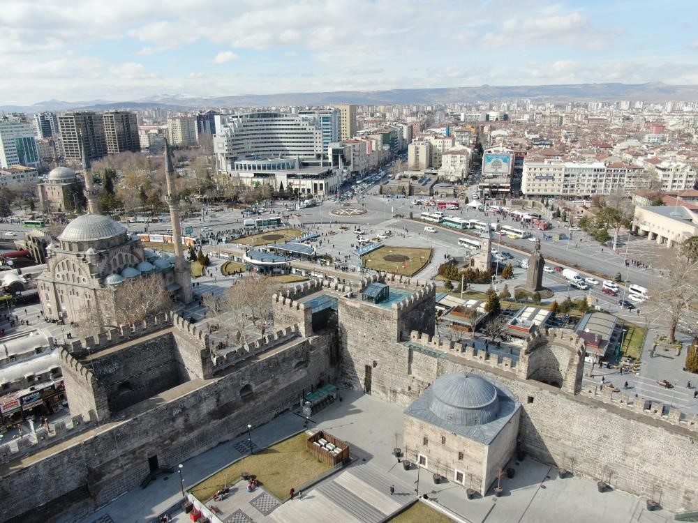 Kayseri&rsquo;nin n&uuml;fusu 1 milyon 452 bin 458 kişi oldu

