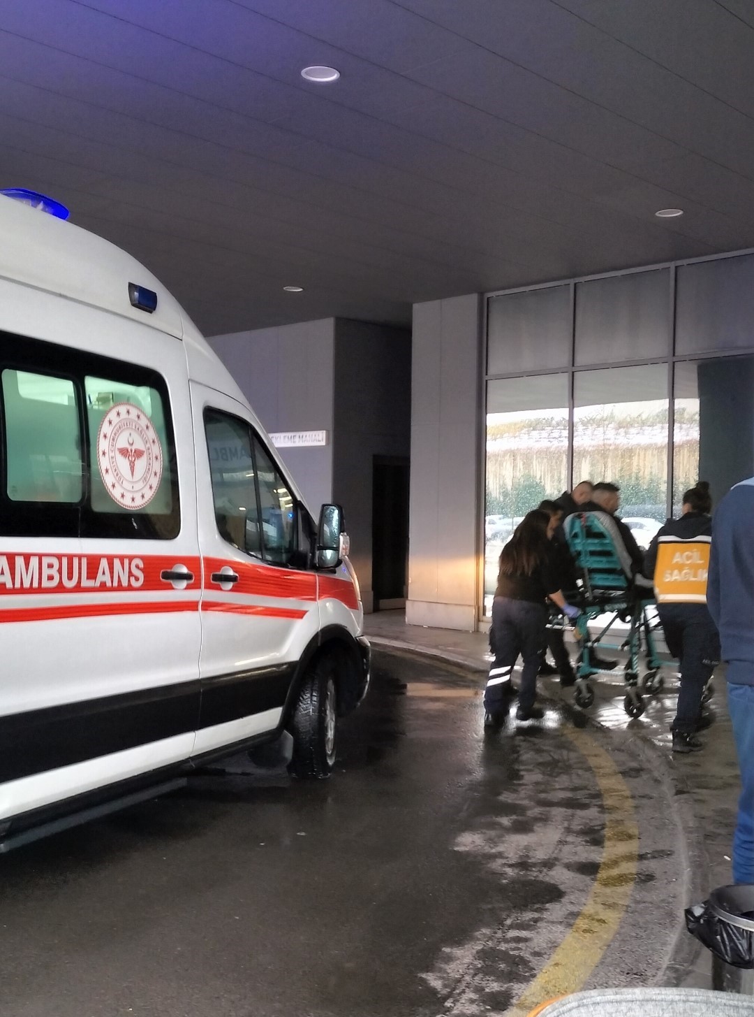 Cezaevinde kavga: 2 mahkum yaralandı
