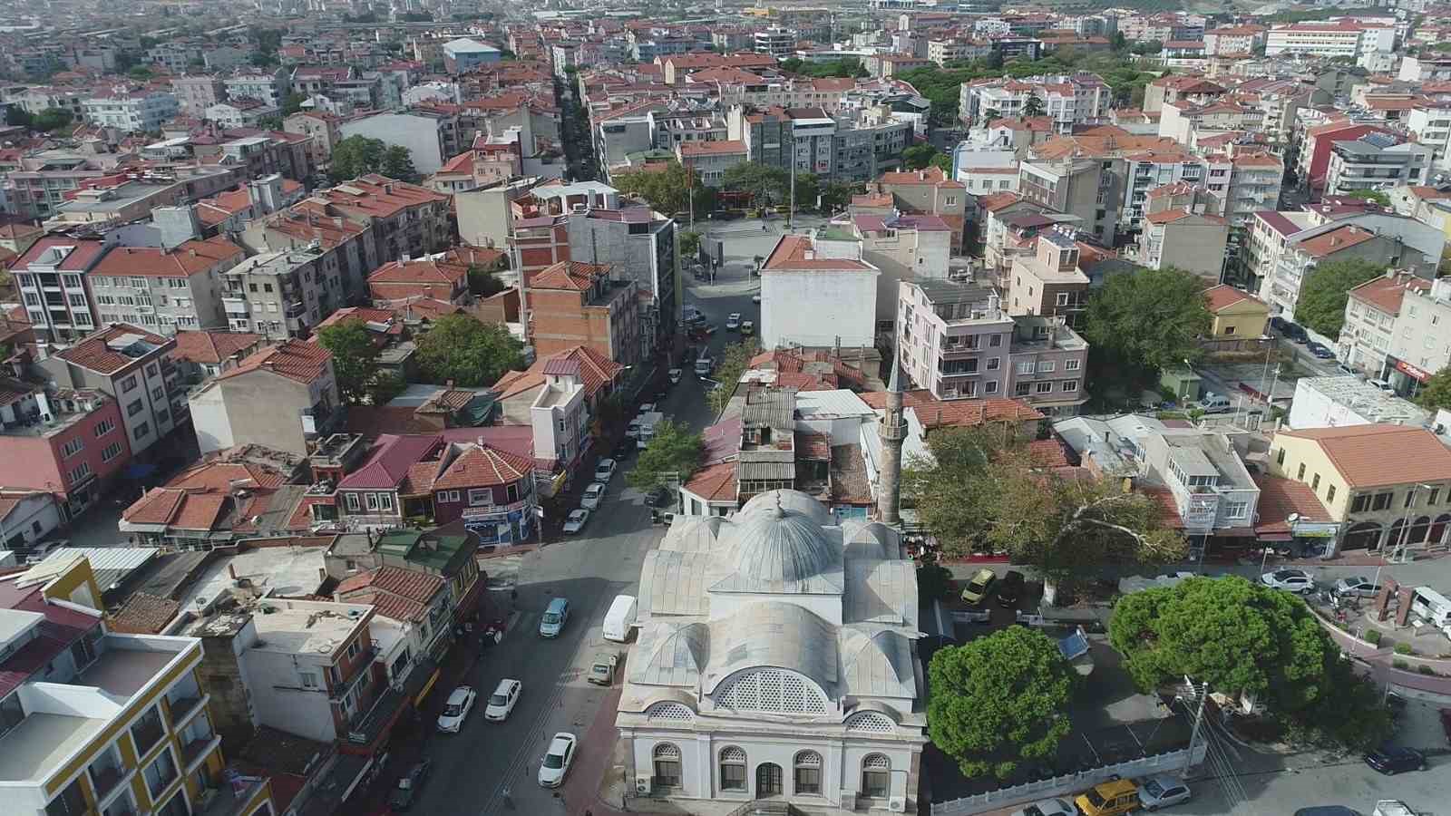 Burhaniye’nin nüfusu 67 bini aştı