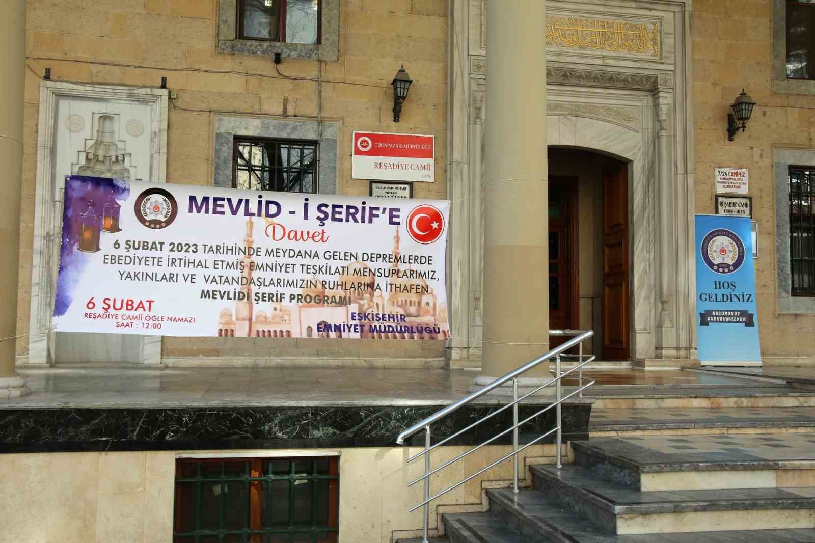 Depremde hayatını kaybedenler için Mevlid-i Şerif programı düzenlendi